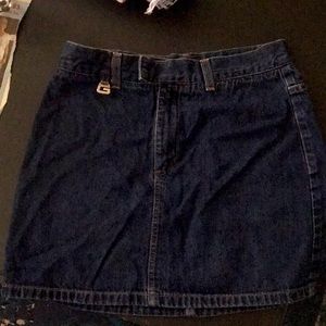 Guess skirt